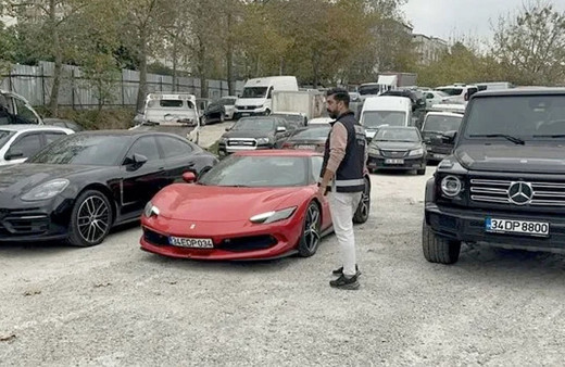 Dilan Polat'a kötü haber satışa çıkarılan lüks araçların fiyatı belli oldu