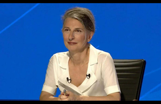 Gazeteci Nuray Mert'e yurt dışı yasağı