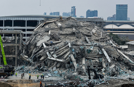 Myanmar'daki depremlerde can kaybı 2 bin 700'ü geçti