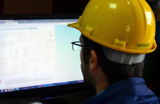 Standart dışı baret ve maskeye geçit yok! 78 işletmeye ceza yağdı