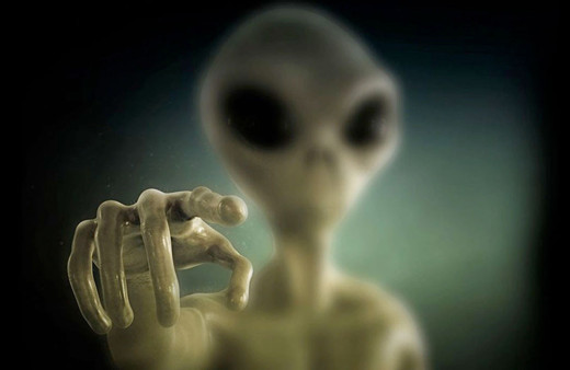 Uzaylılar 35 yıl önce 23 askeri taşa çevirmiş