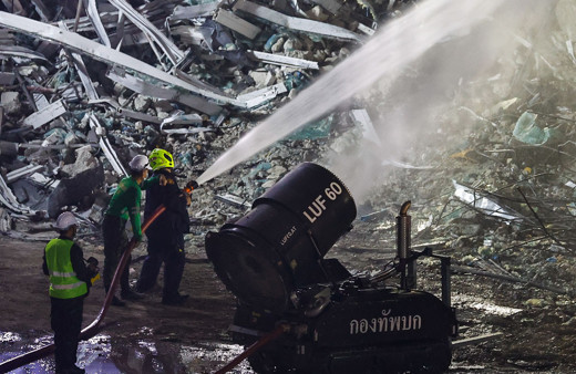 Myanmar'ın çilesi bitmiyor! Depremden sonra 40 dereceye çıktı