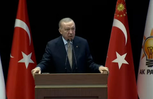 Cumhurbaşkanı Erdoğan'dan önemli açıklamalar: CHP yönetimi bal gibi biliyor