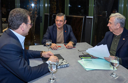 Zafer Şahin tek tek sıraladı! CHP’nin kazananları ve kaybedenleri….