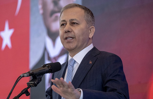 Bakan Yerlikaya'dan trafik kazasında şehit olan polis memuru için taziye mesajı