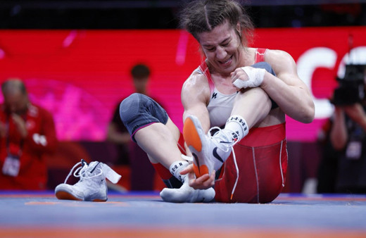 "İlklerin kadını" Yasemin Adar Yiğit, mindere veda etti