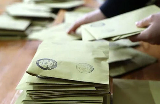 İlk sıra ne Ak Parti'nin ne de CHP'nin! Yapılan son anketin sonucu çok konuşulur