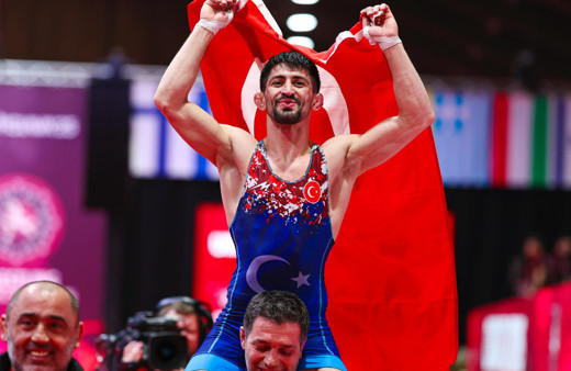 Grekoromen Güreş Milli Takımımız Avrupa ikincisi oldu
