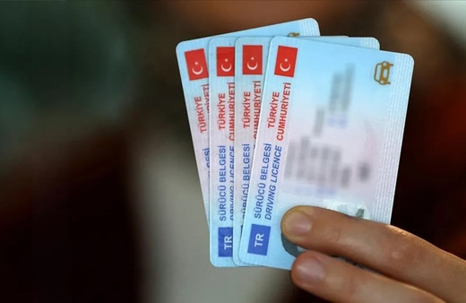 Ehliyet yenileme süresi uzatıldı: Yapmayana para cezası