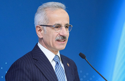 Roblox ve Discord erişime açılacak mı? Bakan Uraloğlu atılan adımı açıkladı