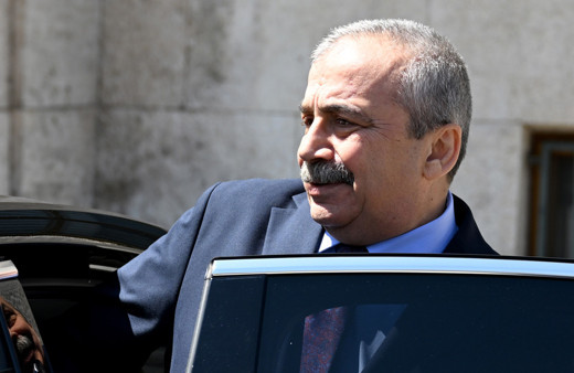 Sırrı Süreyya Önder yeniden mi ameliyat olacak, işte son durumu