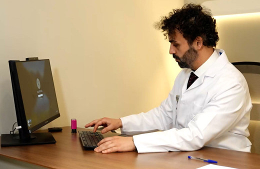 Omzunuzda gece ağrılar mı yaşıyorsunuz? İşte tedavi yöntemleri