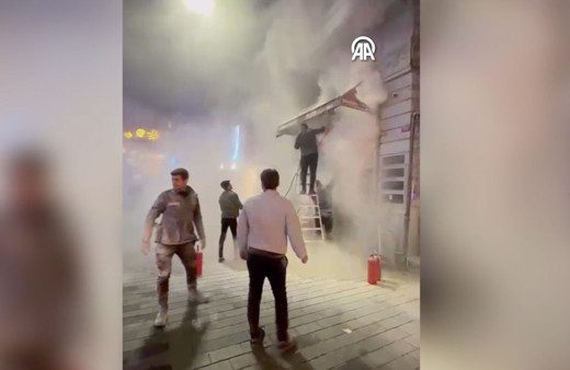 Beyoğlu'nda büfede yangın paniği