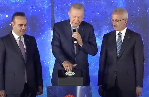 Cumhurbaşkanı Erdoğan'dan önemli açıklamalar
