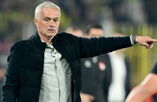 Fenerbahçe'de "olağanüstü kongre" sesleri! İki isim başkan adaylığını açıkladı