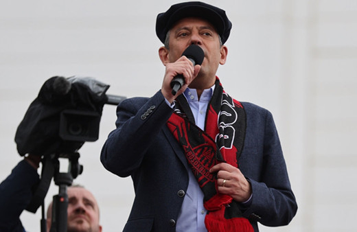 Özgür Özel'in 23 Nisan programı belli oldu İmamoğlu tepkisi