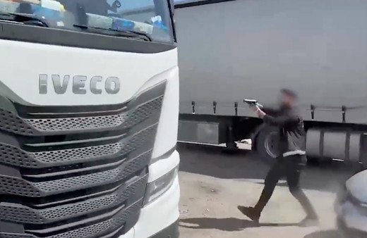 İstanbul'da uyuşturucu operasyonu! 801 kilogram uyuşturucu ele geçirildi, 2 zehir taciri yakalandı