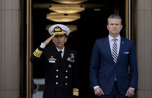 Hassas bilgileri aile üyeleriyle paylaşan ABD Savunma Bakanı Pete Hegseth ile ilgili iddia