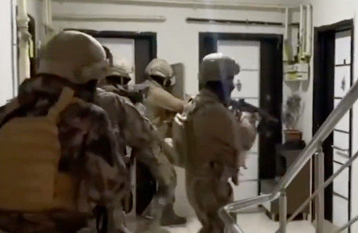 Terör örgütü DEAŞ'a yönelik 49 ilde düzenlenen operasyonlarda 210 zanlı yakalandı