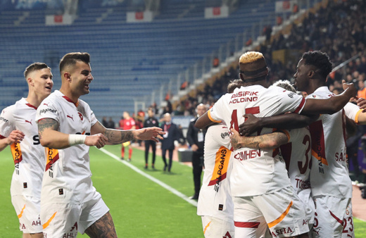 Galatasaray Eyüpspor engelini farklı geçti