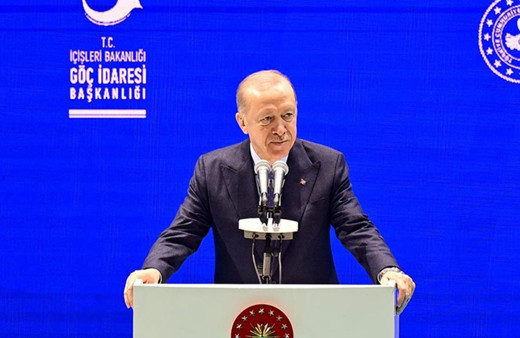 Cumhurbaşkanı Erdoğan, Türkiye'deki göçmen sayısını açıkladı!