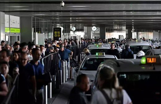 Elektriklerin kesildiği İspanya'da acil durum ilan edildi! Hükümet, 3 özerk bölgede yönetimi devralacak