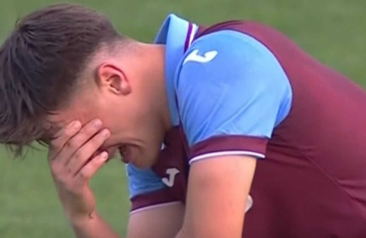 Trabzonspor'un genç yıldızı gözyaşlarını tutamadı