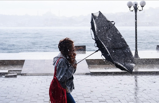Meteoroloji alarmı önemli yağmur ve fırtına birlikte geliyor! İstanbul dahil 13 şehir