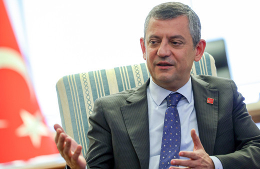 Özgür Özel açıkladı İstanbul Büyükşehir Belediyesi'ndeki jammer bakın kimden kalma