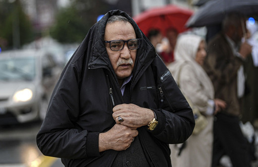 Meteoroloji merakları giderdi! Bugün için sağanak ve fırtına uyarısı yaptı