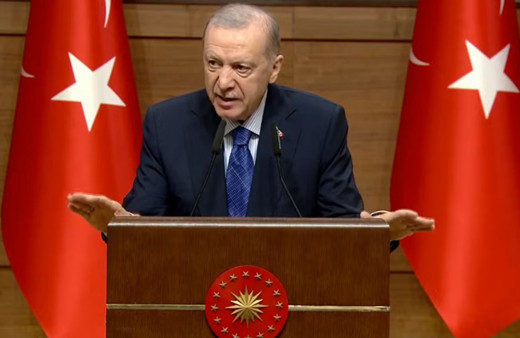 Cumhurbaşkanı Erdoğan: Bize giydirilen gömleği yırtıp atmak zorundayız