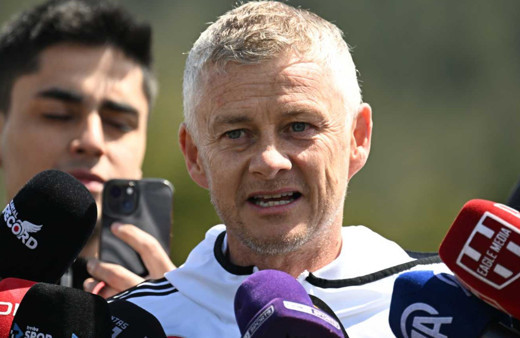 Solskjaer'den Mourinho'ya derbi öncesi göndermeli mesaj