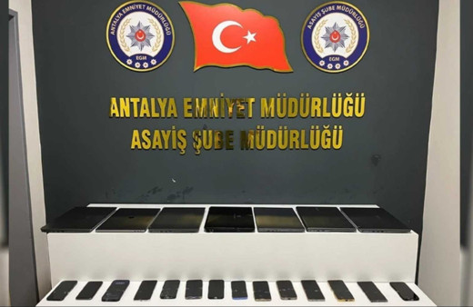 Kiralık araçları sattılar, 120 milyonluk vurgun yaptılar