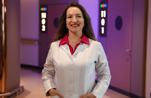 Görme merkezini sessizce yok ediyor! Sarı nokta hastalığı nedir? Prof. Dr. Nursal Melda Yenerel anlattı