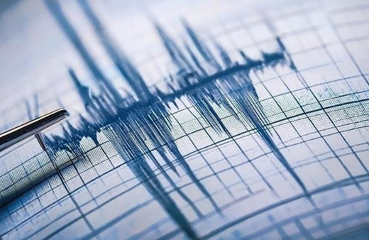 İran'da korkutan deprem
