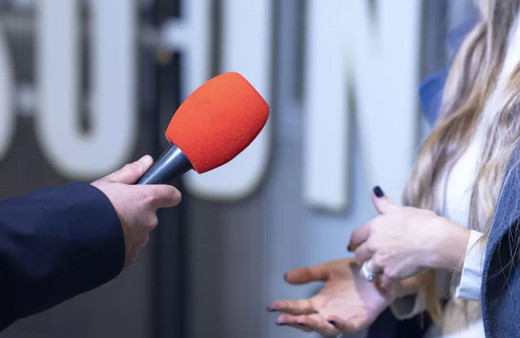 MHP’den sokak röportajları için kanun teklifi: Halkı nefrete sürüklüyor!