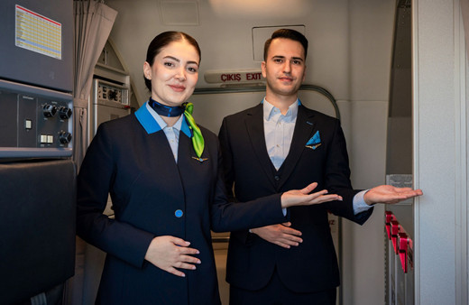 Uçak bileti alacaklar dikkat! AJet'ten Anneler Günü'ne özel büyük kampanya