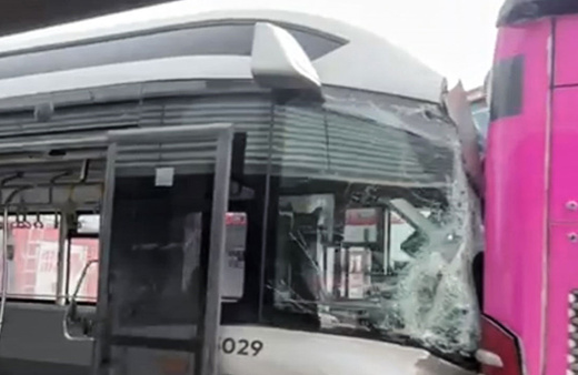 Beylikdüzü'ndeki metrobüs kazası! Yaralı sayısı yükseldi