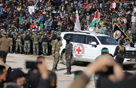 Hamas, ABD-İsrail vatandaşı esiri serbest bıraktı