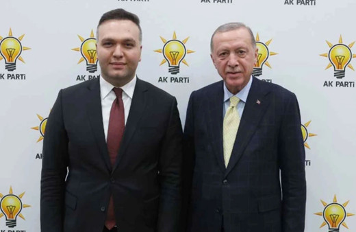 AK Parti Gençlik Kolları Başkanı İbiş'ten, PKK'nın fesih ve silah bırakma kararına ilişkin açıklama: