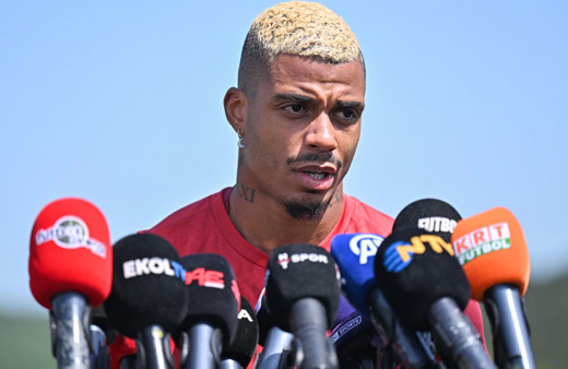 Mario Lemina, Galatasaray'la tarihe geçmek istiyor! Osimhen sorusuna da cevap verdi