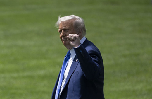 İsrail'den Trump'a sert tepki: Her gün başka tarafa yatıyor