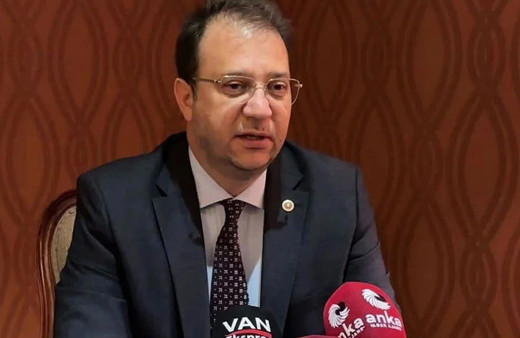 CHP’li İnan Akgün Alp hakkında karar! Partiden ihracı isteniyordu