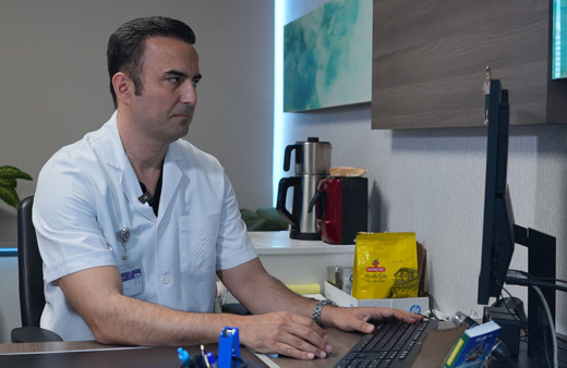 Solaryumdaki tehlikeler saymakla bitmiyor! Bir seans bile çok riskli, uzman isim zararlarını açıkladı