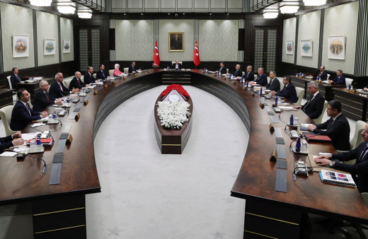 Kabine değişiyor gidenler ve kalanlar! Habertürk TV yayınında bomba kulis