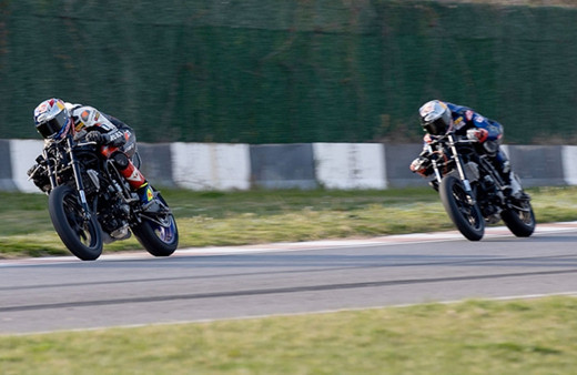 Milli motosikletçi Can Öncü, Çekya'da ikinci olarak podyuma çıktı