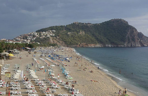 Alanya'da turist döven işletme mühürlendi! Kaymakam açıklama yaptı
