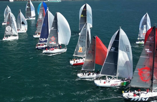 Cumhurbaşkanlığı 6. Uluslararası Yat Yarışları'nın ikinci ayağı İstanbul Boğazı'nda yapıldı