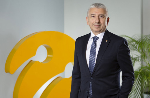 Turkcell'den 'Herkese Uygun Çözümler' kampanyası sürpriz hediyeler