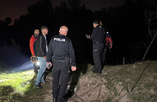 Sakarya Nehri'ne düşen kişinin cansız bedenine ulaşıldı